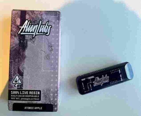 Alien Labs Atomic Apple Live Resin Disposable